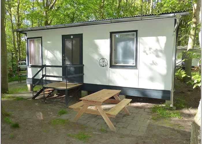 Ddr Direkt Am Auf Ruegen * Dranske